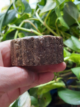 Load image into Gallery viewer, Green Tea + Ginkgo Biloba Stimulating Shampoo Bar (all hairs & all scalps)