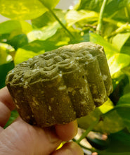 Load image into Gallery viewer, Citrus + Nopal (Mexican Cactus) Revitalizing Shampoo Bar (normal hair, oily scalps)
